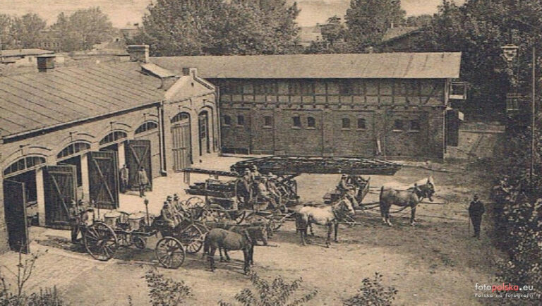 Foto 1 Straż ogniowa z wozownią, Lata 1905-1915