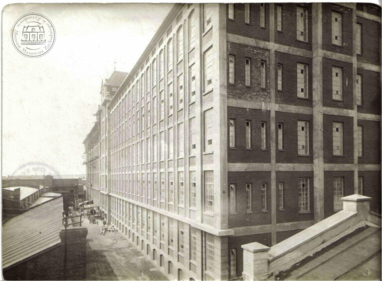 Foto 2 Odbudowa Nowej Przędzalni ze zniszczeń wojennych, lata 1920–1925